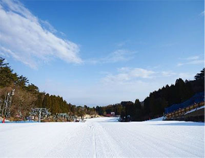 六甲山スノーパーク、造雪作業を10/18より開始