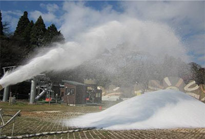 六甲山スノーパーク、造雪作業を10/18より開始