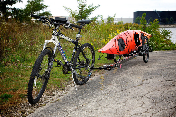 自転車に連結、電動トレーラーで何運ぶ？