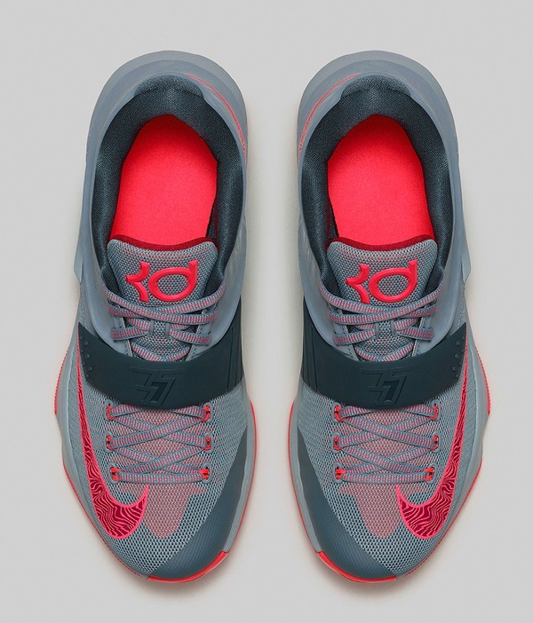 NIKE KD7 'CALM BEFORE THE STORM