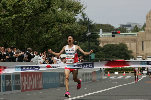 中村匠吾がMGC優勝「40kmで仕掛けるのがベストだと判断した」