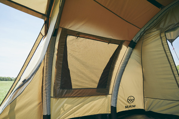 空気を入れるだけで自立するエアーテントシェルター「READY Tent」発売