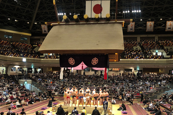 【大相撲】平幕・大栄翔が13勝2敗で初優勝　埼玉＆追手風部屋に初の賜杯