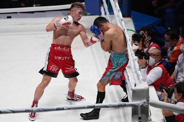 【ボクシング】井上尚弥、8回TKO勝利も思わぬ“苦戦”　強打を耐えた挑戦者に衝撃「こっちがメンタルをやられそうで…」
