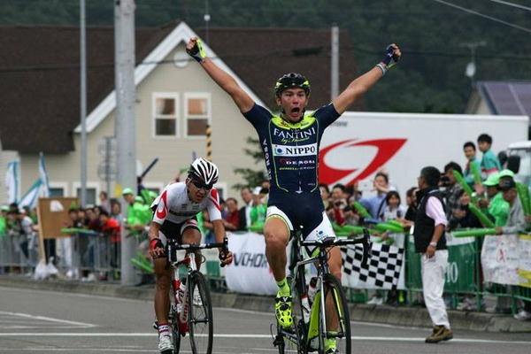 ツール・ド・北海道第1ステージでマラグーティが逃げ切り勝利
