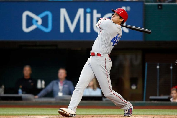 【MLB】大谷翔平、今季1号は敵地スタジアムどよめきの“初球打ち”先頭打者アーチ