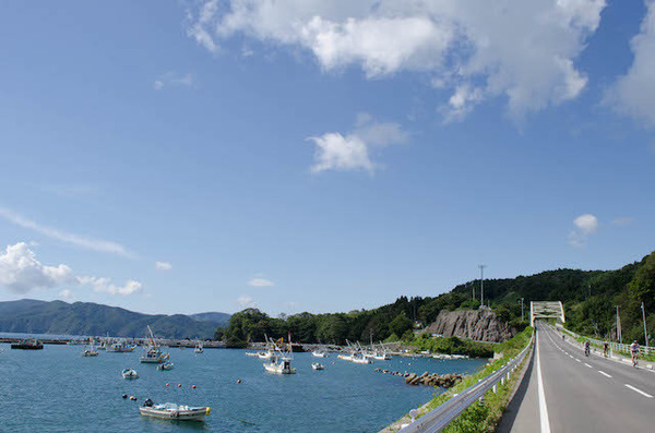 海がとても綺麗ですね（ツール・ド・東北14）