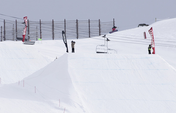 ワールドスノーボードツアーBURTON HIGH FIVESで日本女子が健闘…スロープスタイルで鬼塚雅が2位、ハーフパイプで大江光が3位