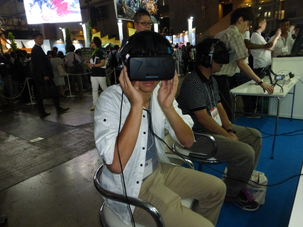 電撃オンラインOculus Riftブース