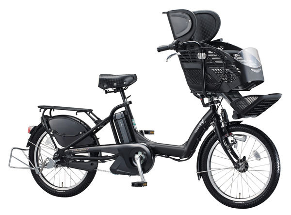 　ブリヂストンサイクルはアンジェリーノシリーズで最も低重心でコンパクトな3人乗り（幼児2人同乗）対応小径電動アシスト自転車「アンジェリーノ プティットアシスタ」を開発し、全国の販売店を通じて6月8日より新発売する。アンジェリーノは「幼児2人同乗用自転車安全
