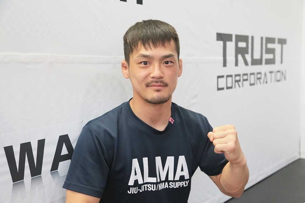 【RIZIN】牛久絢太郎、堀口恭司との“強力タッグ”で朝倉未来を迎え撃つ　「練習ではもっと強い人とやっている」