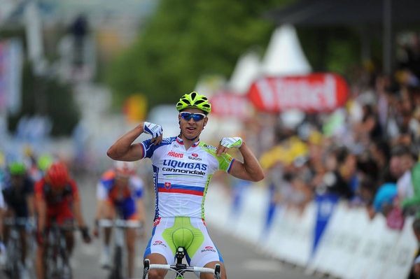 　第99回ツール・ド・フランスは7月日、ベルギーのリエージュからセランまでの198kmで第1ステージが行われ、リクイガス・キャノンデールのピーテル・サガン（スロバキア）が優勝した。