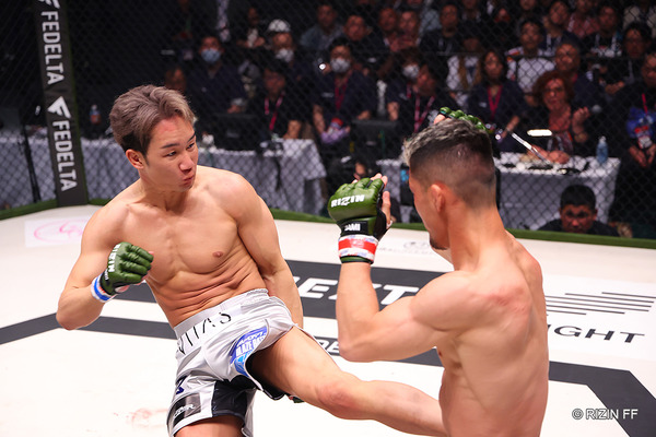 【RIZIN】朝倉未来、元フェザー級王者・牛久を判定で下し打倒・クレベルへ前進　「また今年中に会いましょう」