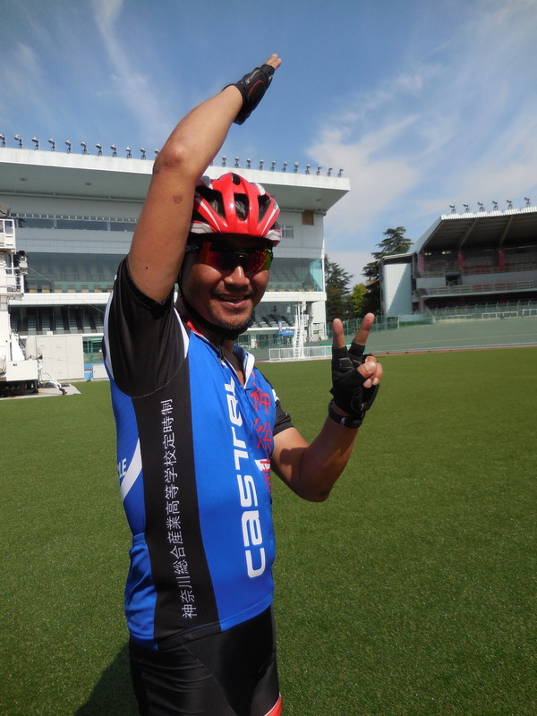 バンクを疾走できる自転車イベントが快晴の立川競輪場で開催