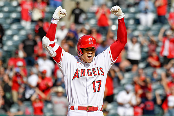 【MLB】大谷翔平、あわや第16号の大飛球フェン直決勝適時二塁打でチームの連敗ストップ　実況も「ショウタイム」と興奮