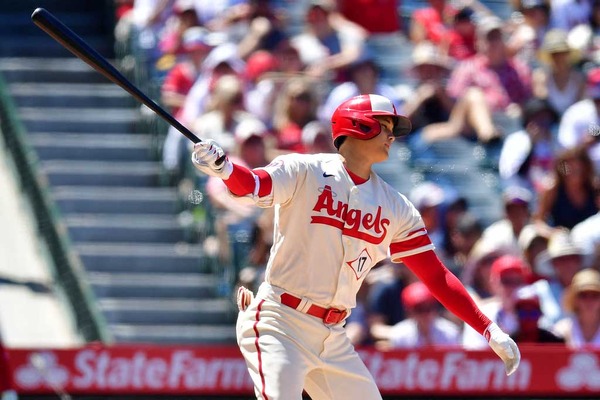 【MLB】マリナーズのルーキー右腕が大谷翔平から2奪三振　米メディア「大谷を人間のように見せた」と高評価