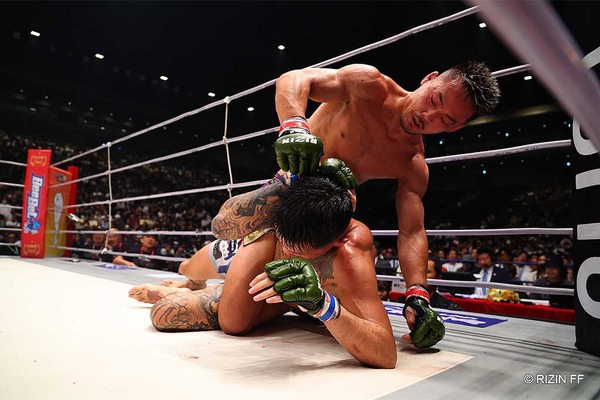 【RIZIN44】牛久絢太郎、“総合力”で3戦ぶり勝利　堀口恭司も笑顔「ATTはこんなもんじゃない」