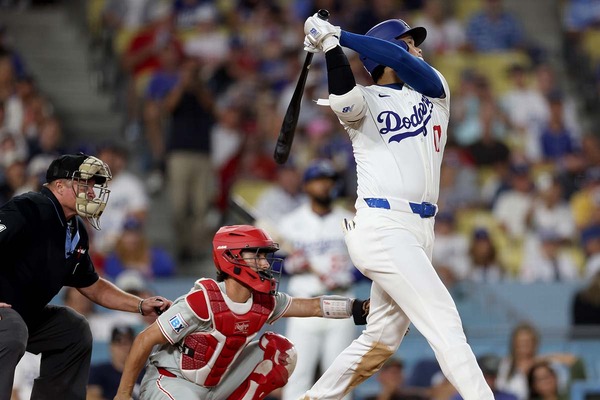 【MLB】大谷翔平、3試合ぶり“技アリ”34号アーチでベース踏み忘れる一幕も　「10月はもっとよくなる」と米メディア歓喜