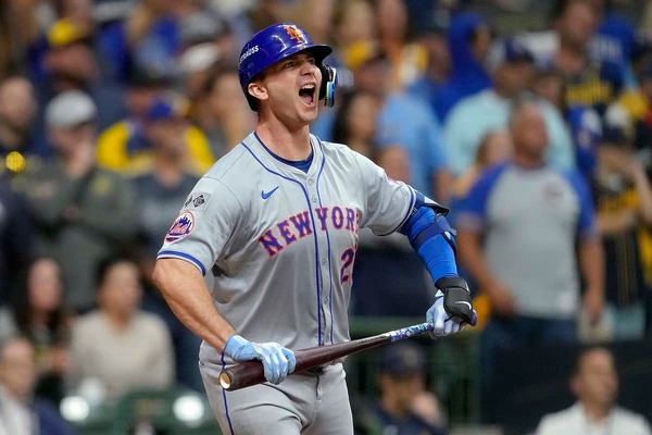【MLB】勝てば進出、負ければ終了……アロンソ土壇場の“史上初”逆転3ランが決勝点に　メッツ公式も驚愕「おいおい冗談だろ」