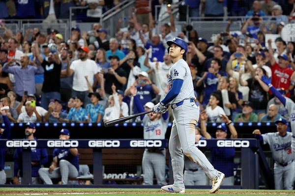 【MLB】今季の名場面1位は「大谷翔平が50-50を達成したシーン」　6打数6安打3本塁打10打点2盗塁……伝説の一夜を選出