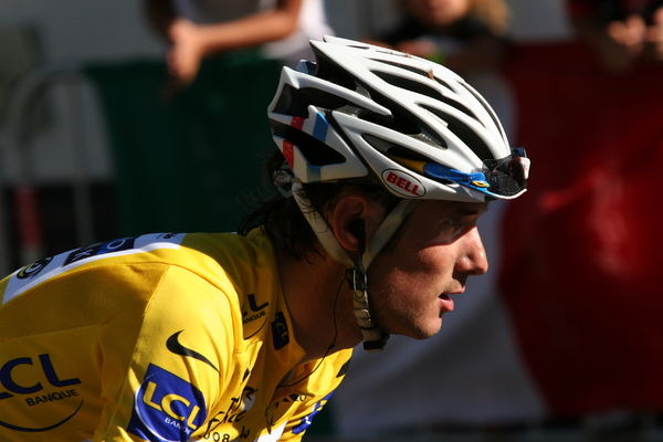 　2012年7月のツール・ド・フランス期間中に利尿剤の使用でドーピング違反となったフランク・シュレック（ルクセンブルク、ラジオシャック・レパード）は、自国のアンチドーピング機構により1年間の出場停止が処された。