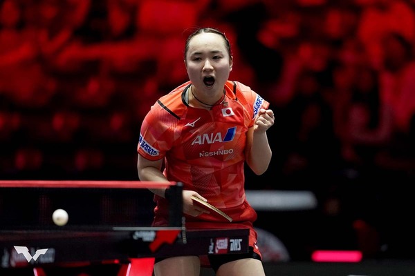 伊藤美誠が世界10位の中国勢撃破で早田ひなに続きベスト8進出　大藤沙月は躍進見せるマカオ選手にストレート負け【シンガポールスマッシュ】