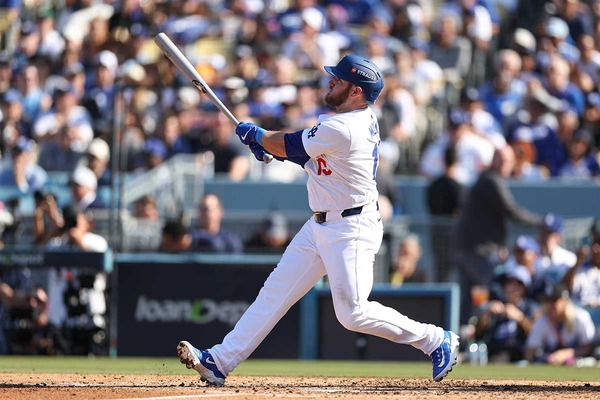 【MLB】マンシー、今季限りでドジャース退団か　不振が続けば……「球団は延長オプションを行使せず」と米メディア　“魚雷バット”も不発で窮地