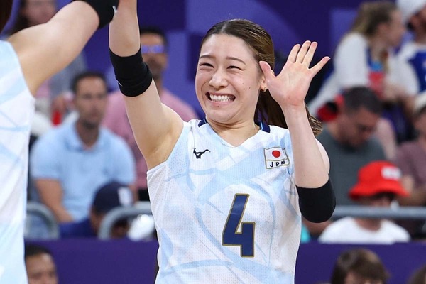 新主将の石川真佑は「代表でさらに重要な存在になる」　専門メディアが日本女子に言及　宮部藍梨も新体制に意欲「成長が楽しみ」