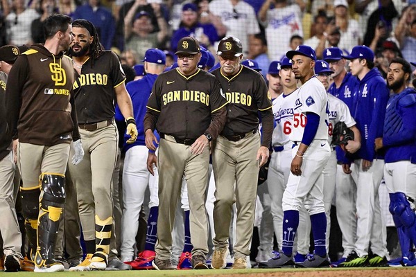 【MLB】ドジャース戦でついに乱闘騒ぎ……タティスJr.に死球で両チーム限界点　さらに大谷翔平にも再び死球
