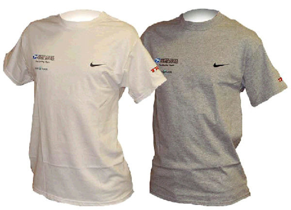 トレックより、USPSプロサイクリングチームの公式Tシャツを発売した。100％コットン製で、カラーは、グレイ、ホワイトの2色。サイズは、S/M/Lの3種類。標準小売価格は3,675円（税込）