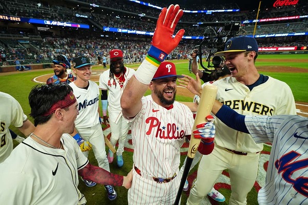 【MLB】オールスターゲームは「延長戦特別ルール」HRダービーでナ・リーグ逆転勝利　シュワーバーが3連発でMVPに