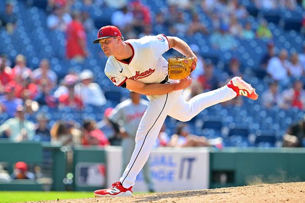 【MLB】「ドジャースは補強に動くが、オールインしない」米メディアが予想　トレードのターゲットは「昨季74登板、防御率1.91」の26歳剛腕か