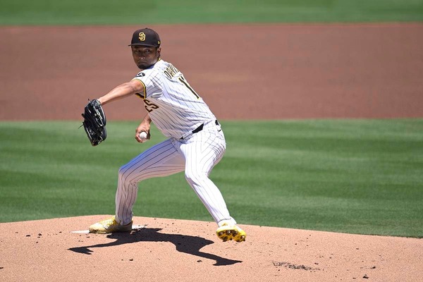 【MLB】日米通算204勝を達成したダルビッシュ有、38歳にして止まらぬ進化　「腕を思い切り下げた」新フォームでメッツ打線を翻弄