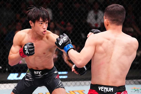 【UFC】平良達郎、打撃も効かせて2R“フェイスクランク”一本勝ち　「このレベルでこの勝ち方はすごい」と川尻達也氏も大興奮