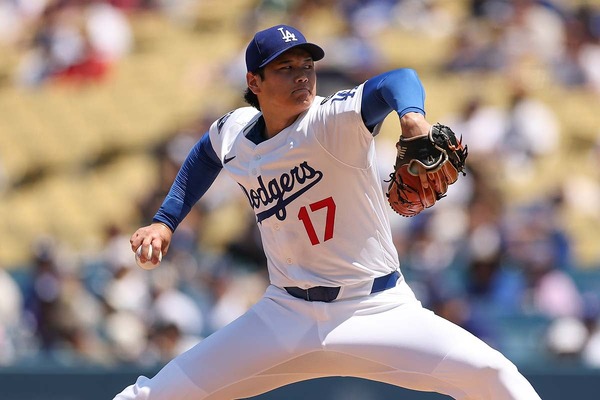 【MLB】「ファンタスティック！」大谷翔平の投球をロバーツ監督称賛　160キロ超え連発で4回8K……「本当にいい球を投げてくれた」