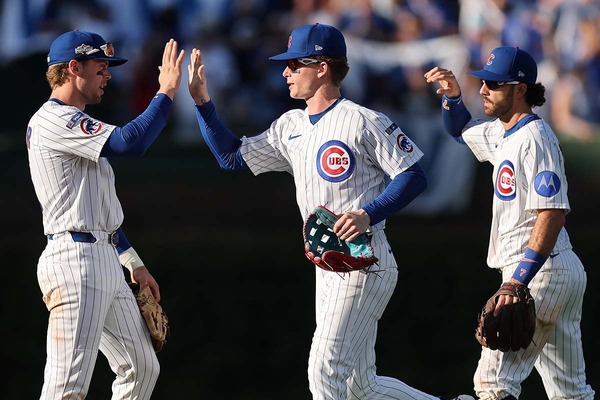 【MLB】カブスお家芸「最強センターライン」が美技連発、パドレス撃破で8年ぶりの地区S進出　PCAにスワンソンらが守備でも躍動