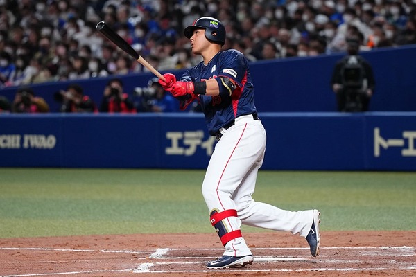【MLB】「何が起こったのか」巨人・岡本和真が今オフの米挑戦見送りか　カブスの地元メディアは“新展開”を予想「駆け引きの可能性」