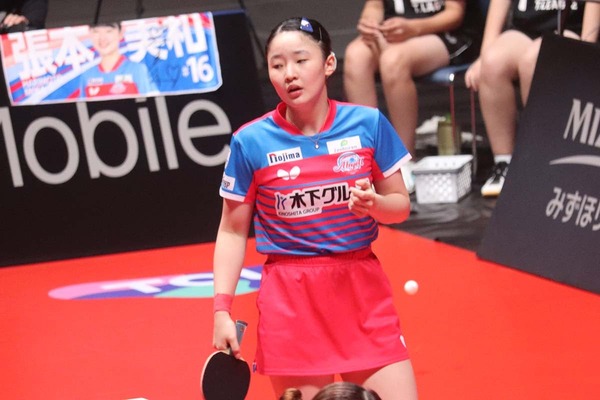 17歳・張本美和が打ち明けた現状への“迷い”「卓球はメンタルのゲーム」　世界トップ選手へ進化する中で得た気づき