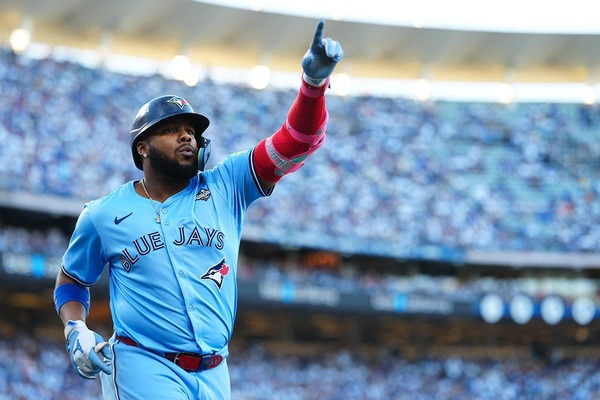 【MLB】“16戦8発”ゲレーロJr.が2試合連続アーチ、好調ブルージェイズ打線が初回に「WS史上初の先制パンチ」