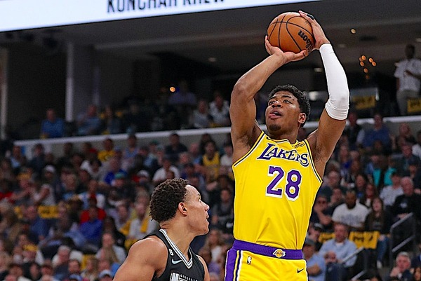 【NBA】「完全に機械だ」八村塁、3連続3P成功などの躍動でキャリアハイの好成績　脅威の“成功率100％”に現地実況も衝撃