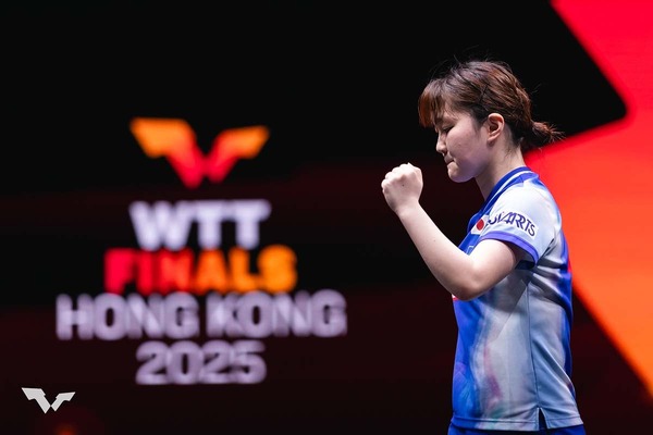 大藤沙月がカットマン・橋本帆乃香を圧倒　注目の日本人対決を“4－0ストレート勝ち”で制し準々決勝進出【WTTファイナルズ香港】