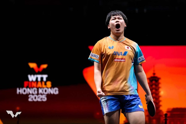 松島輝空とフルゲーム激闘の世界1位・王楚欽は「敗北寸前だった」　王者が認めた18歳のポテンシャル「前半は何もできなかった」【WTTファイナルズ香港】