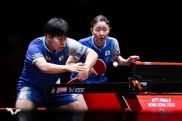 松島輝空・張本美和の“そらみわペア”が中国の世界王者撃破なるか　決勝進出懸けて王楚欽＆孫穎莎の最強コンビと激突【WTTファイナルズ香港】