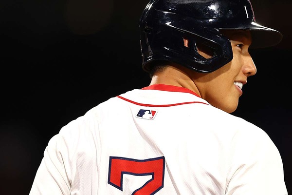 【MLB】「チームを悩ませる最悪のFA契約」吉田正尚の現状を米メディアが酷評……市場価値乏しく「レッドソックスにとって深刻な問題」