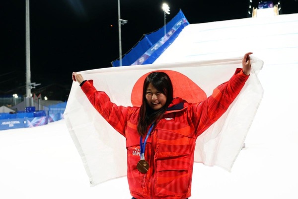 【ミラノ五輪】村瀬心椛が日本女子スノボ史上初の偉業　高木美帆は8度目の表彰台に　“メダルラッシュ”に沸く日本が過去最高更新も視界