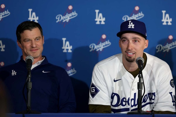 【MLB】ド軍スネルが地元愛でほぼ的中、NFLスーパーボウルはシーホークスが制す　「17点差で勝利」とメディア驚きの“大胆予想”も……