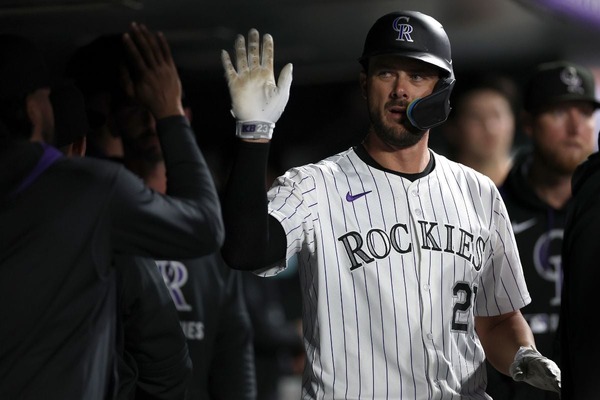 【MLB】7年1億8200万ドル、4年経過で「WAR－1.6」　元MVPブライアント復帰の目途立たずも……米メディアは擁護「想像するだけで過酷な状況」