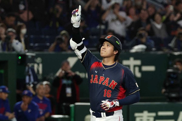 【WBC2026】大谷翔平、サイクルまであと一歩……スタンドで見届けた超大物アーティストもガックリ　米人気俳優ら生観戦