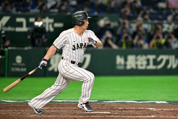 【WBC2026】これぞ4番、吉田正尚が値千金の「2点適時打」　侍ジャパンが終盤でついに勝ち越し　宿敵・韓国撃破なるか