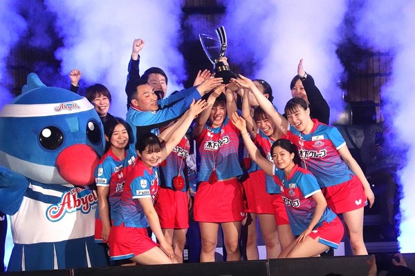 主将・平野美宇が引き寄せたクラブ初の連覇「木下アビエル神奈川で勝てたことがうれしい」　“盟友”早田ひなを撃破でつかんだ涙の1勝【Tリーグ】